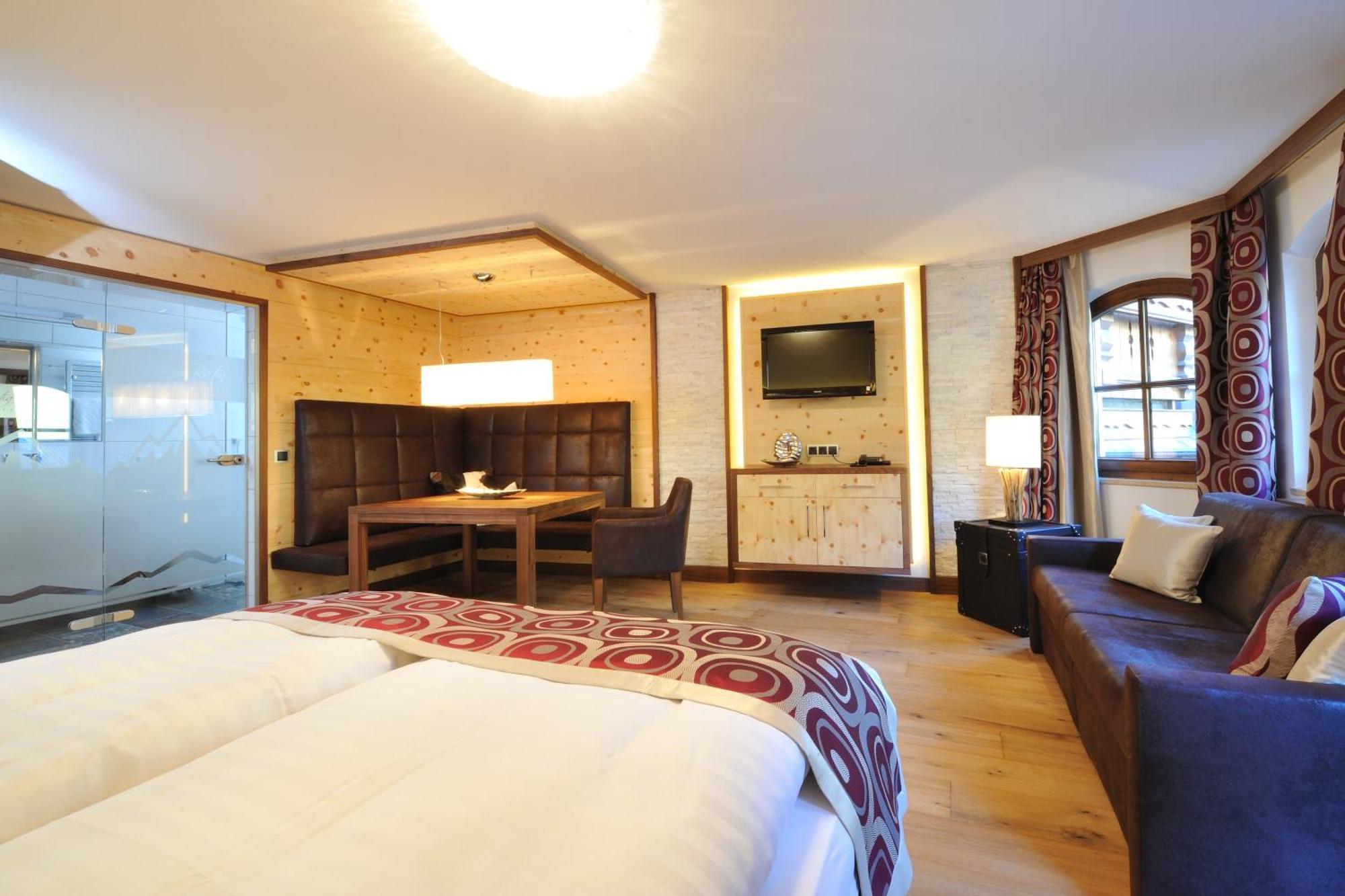 אישגל Alpinlounge Raetia Appartements חדר תמונה
