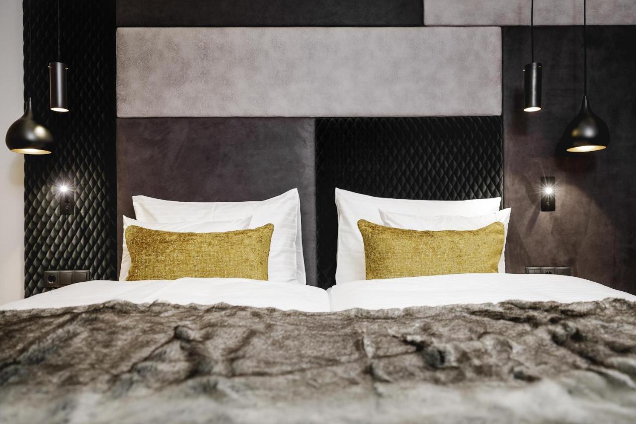 אישגל Alpinlounge Raetia Appartements מראה חיצוני תמונה