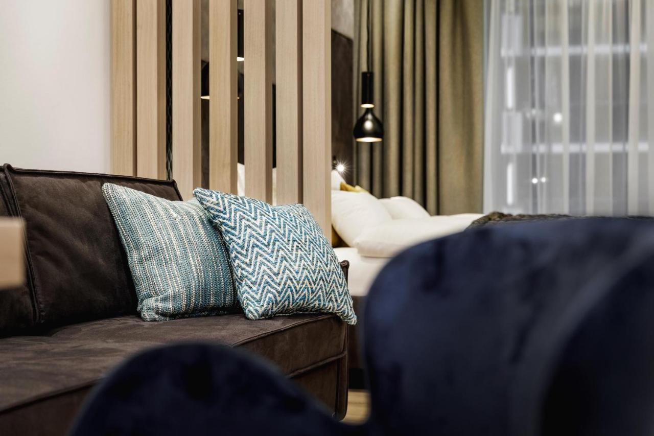 אישגל Alpinlounge Raetia Appartements מראה חיצוני תמונה