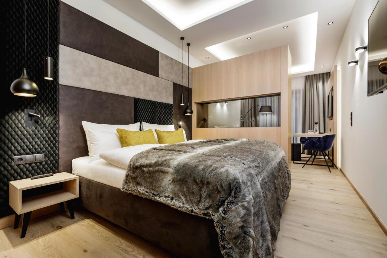 אישגל Alpinlounge Raetia Appartements מראה חיצוני תמונה