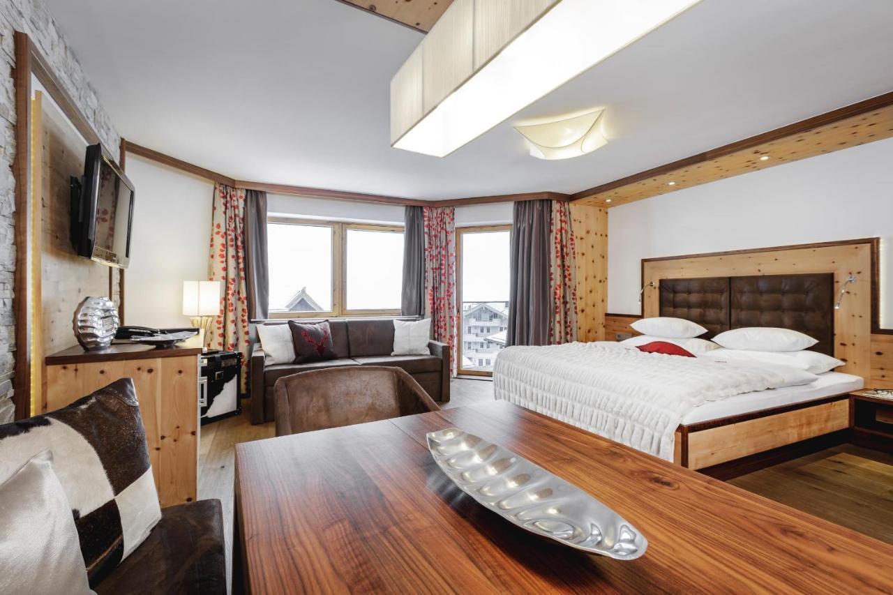 אישגל Alpinlounge Raetia Appartements מראה חיצוני תמונה