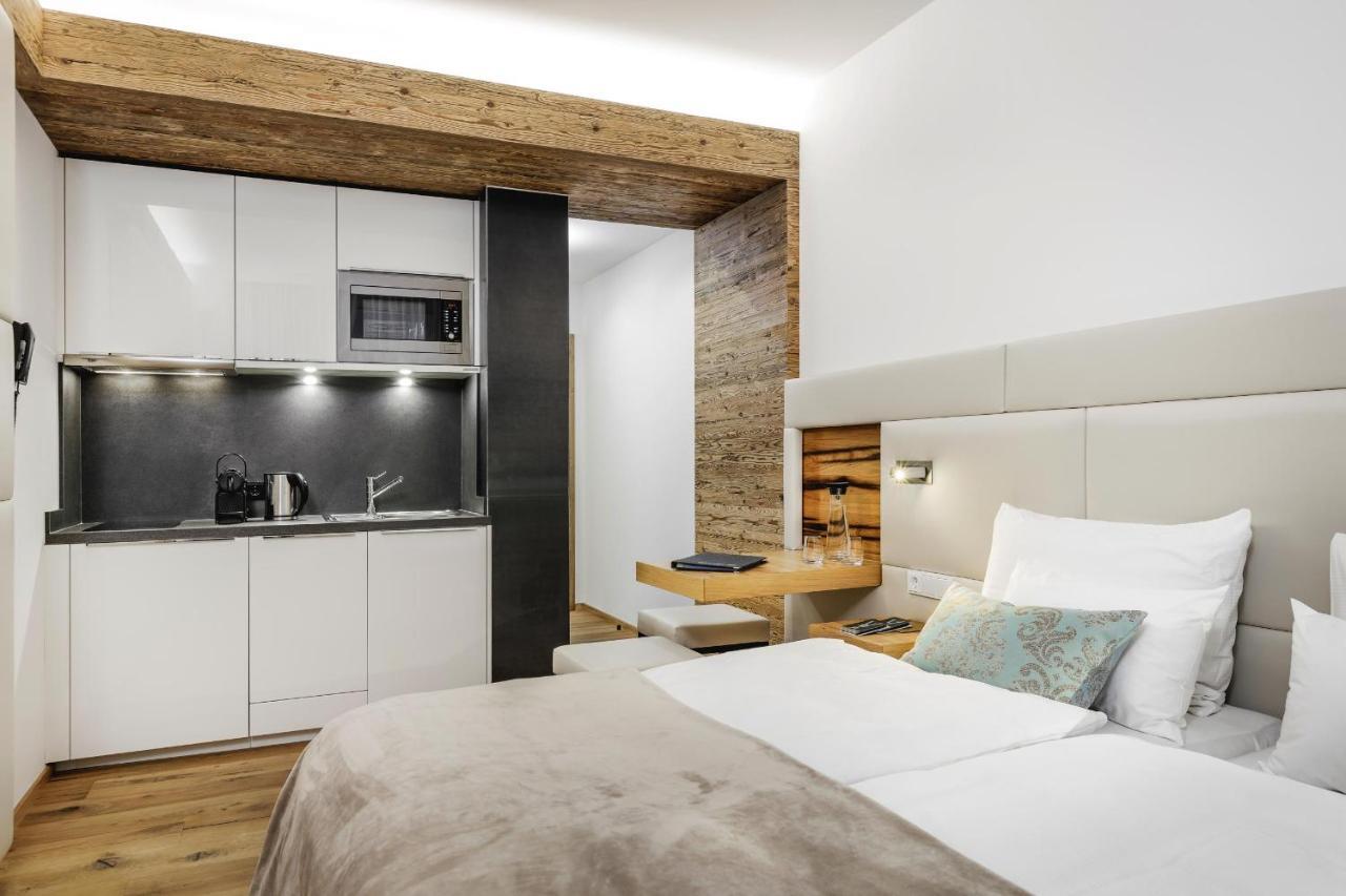 אישגל Alpinlounge Raetia Appartements מראה חיצוני תמונה